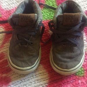 Toddler Vans half cab size 6.0